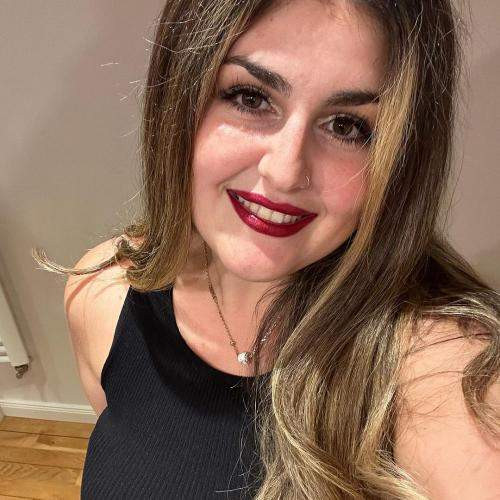 Olen hyvin itsevarma ja spontaani sinkkunainen